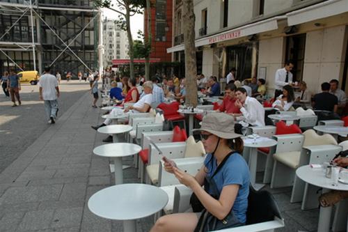 Cafe Beaubourg