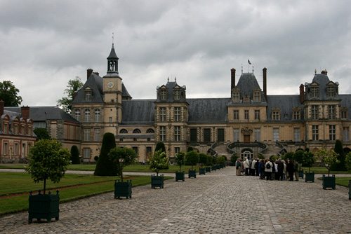 duong vao lau dai fontainebleau