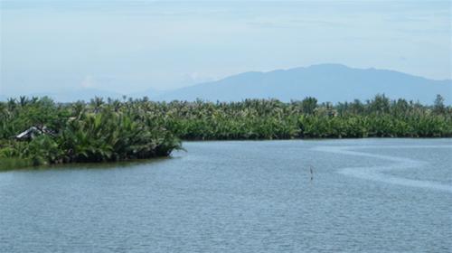 tu ben thuyen bach dang