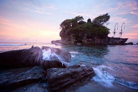 ngoi den tanah lot tuyet dep