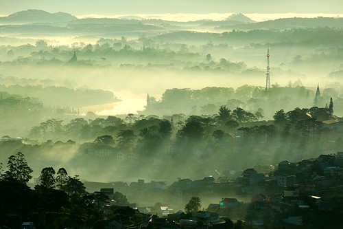 du lich tham quan thanh pho tho mong da lat