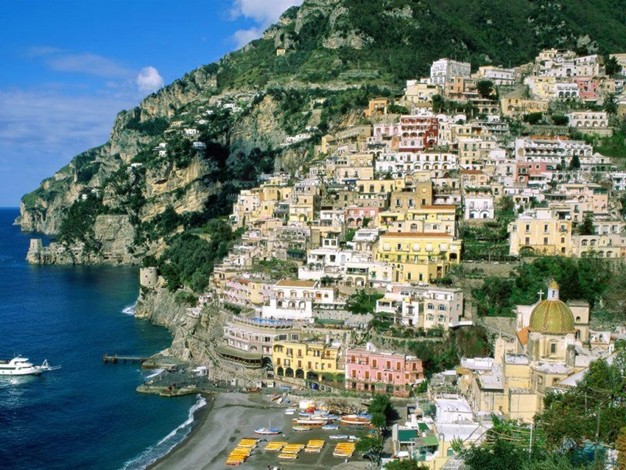 Positano la thanh pho nho tren bo bien Amalfi