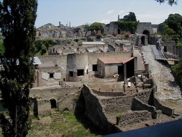 nui lua Vesuvius