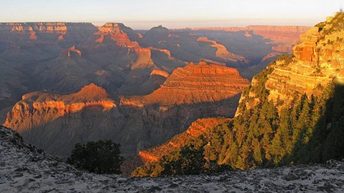 Hem nui Grand Canyon