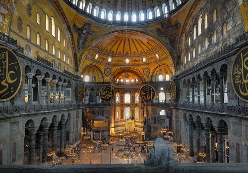 Tham quan bao tang Hagia Sophia