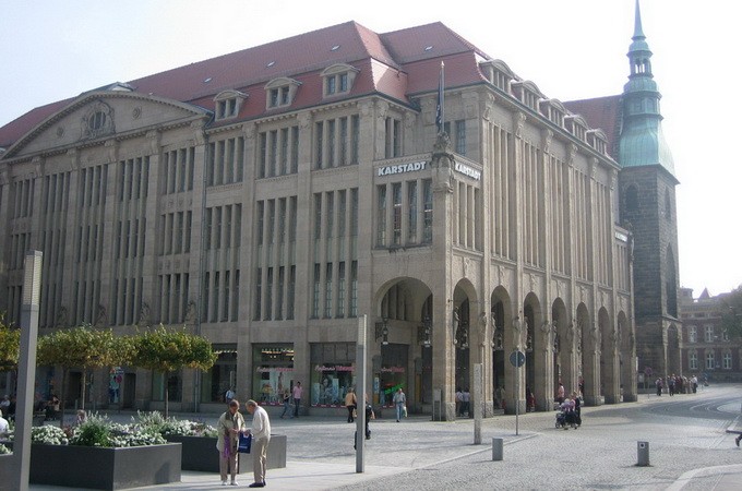 Cua hang bach hoa Karstadt