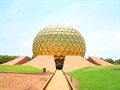 matrimandir o trung tam auroville