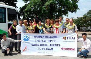 Doan Famtrip Thuy Si