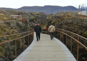 du lich den vung dat cua nham thach -iceland
