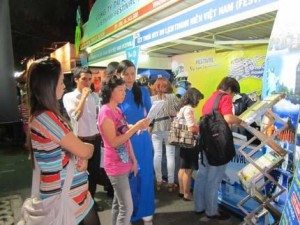 tp.hcm to chuc hoi cho du lich nam 2013