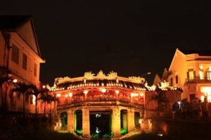 dem pho co Hoi An