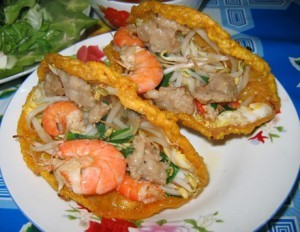 Dam da banh khoai Hong Mai