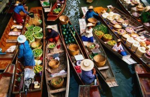 Cho noi Damnoen Saduak