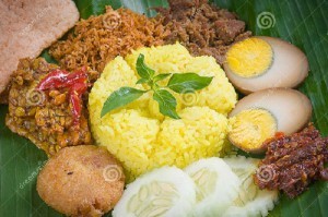 Com gao vang cua Indonesia