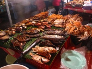 Hai san tuoi ngon o cho dem