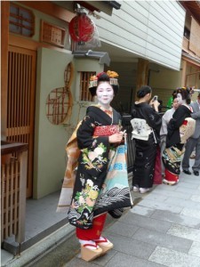 Maiko chuan bi nghi le