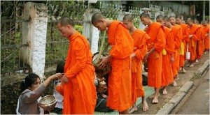 Thu hut khach du lich den Luang Prabang