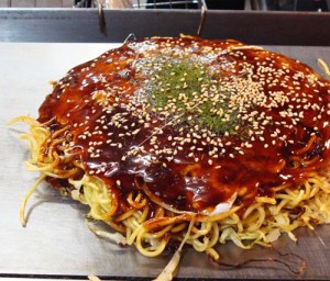 Mon banh xeo o Hiroshima
