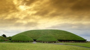 Ngoi den Newgrange