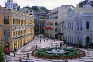 Toan canh quang truong Senado
