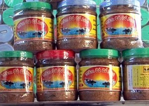 Dac san mam ca Co Linh