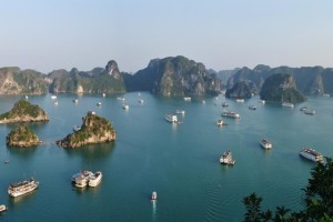 Kham pha Vinh Ha Long