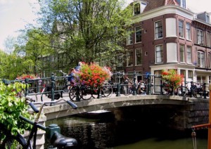 Tham quan thu do Amsterdam l