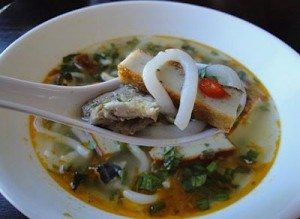 banh canh cha ca