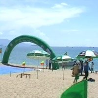 Ngay hoi tam bien du lich Nha Trang