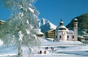 nha tho seefeld o tyrol