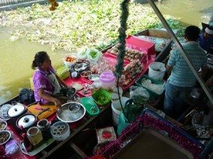 phat trien am thuc duong pho