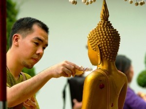 du lich thai lan an tet cung nguoi dan noi day