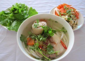 ve tay ninh thuong thuc mon banh canh trang bang