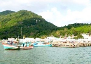 kien giang ngoai phu quoc noi tieng ve du lich thi con co bien kien hai