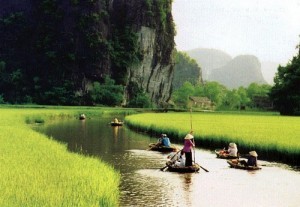 thu vi khi du lich den thang canh tam coc o ninh binh