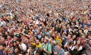 Tung bung le hoi bia Oktoberfest Munich