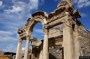 Thu vien co Ephesus