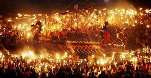 Le hoi lua Helly Aa