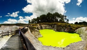 Mau sac sac so o Waiotapu