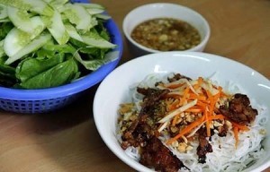 Bun thit nuong Viet Nam