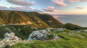 Con duong ven bien Cabot Trail