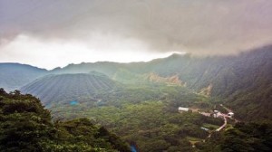 Du lich dao Aogashima